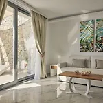 Arcs & Residences Hotel 3*