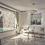 Arcs & Residences Hotel Mykonos Town