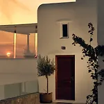 מלון Arcs & Residences