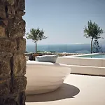 Hotel Arcs & Residences 3*
