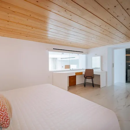 Arcs & Residences Hotel