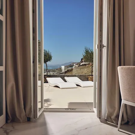 Hotel Arcs & Residences