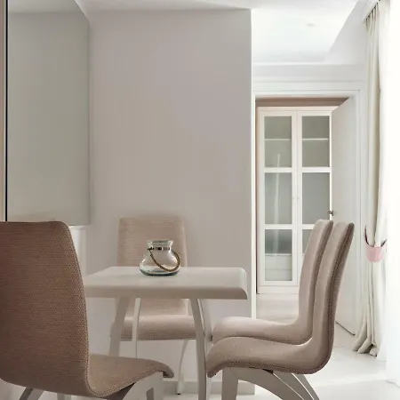 Arcs & Residences Hotel 3*