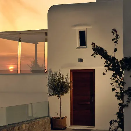 Hotel Arcs & Residences