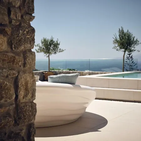 Hotel Arcs & Residences 3*