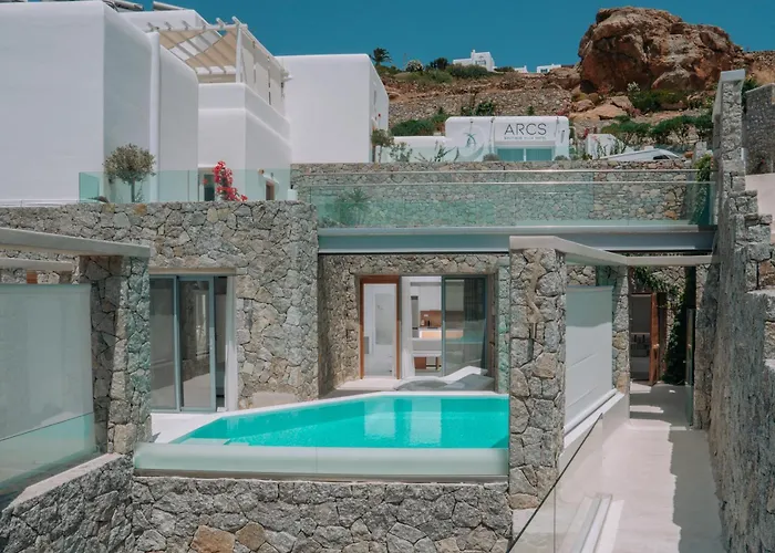 Otel Arcs & Residences