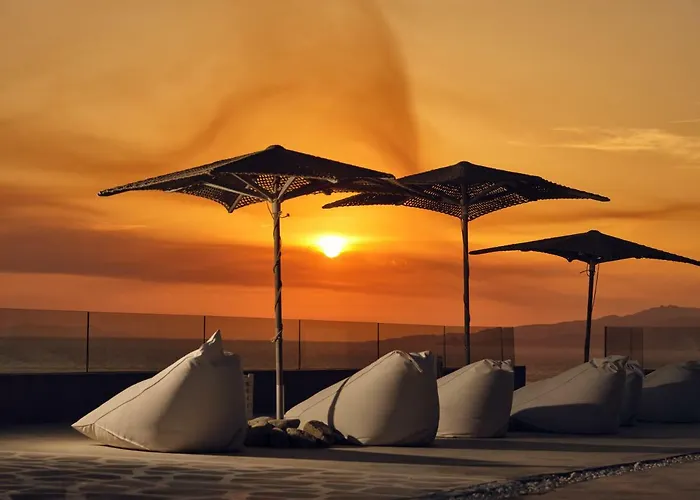 Otel Arcs & Residences 3*